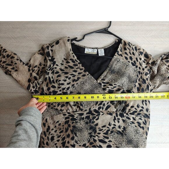 New York City Design Co Women's Plus Size 100% Silk Animal Print Blouse 14/16 - Picture 6 of 7